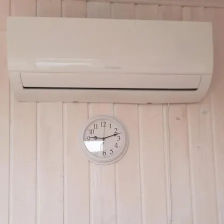 Dworek Andrzejówka Agroturismo *